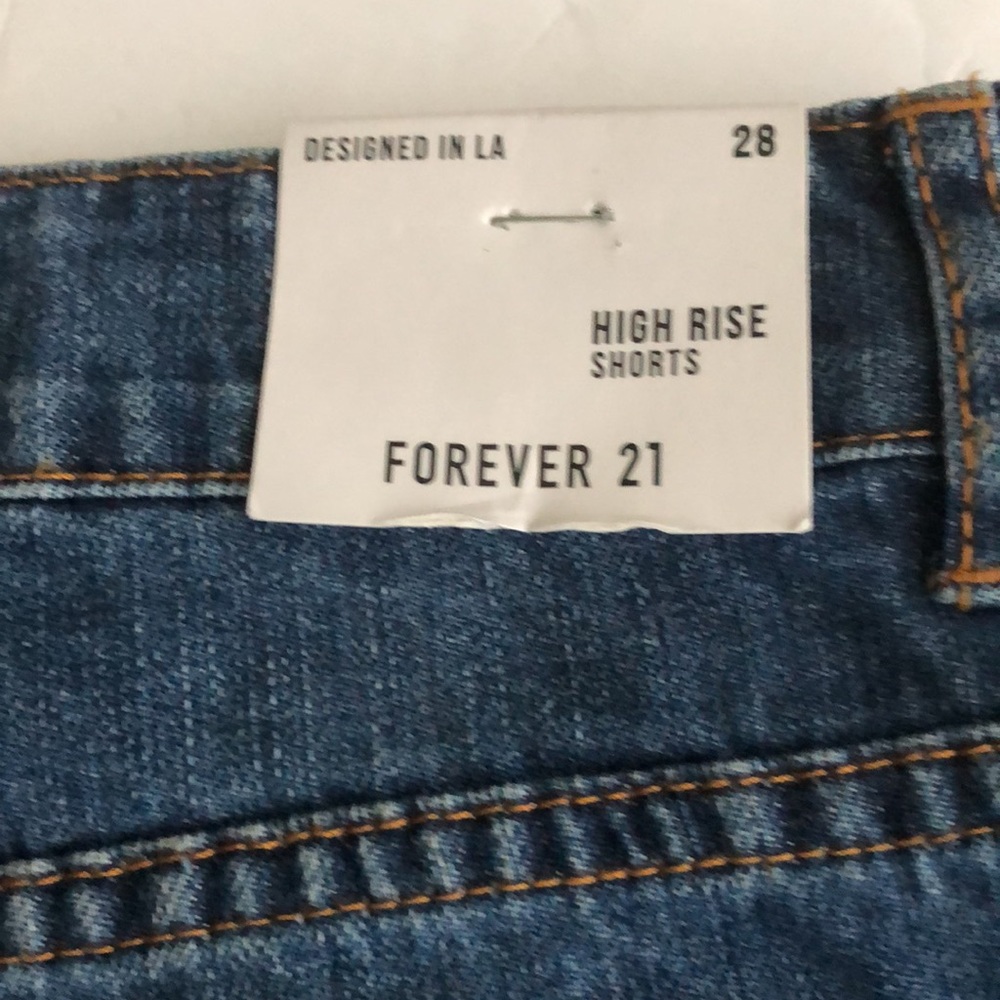 Forever 21 Shorts High Rise Denim Jean SZ 28 New With Tag - Picture 5 of 8
